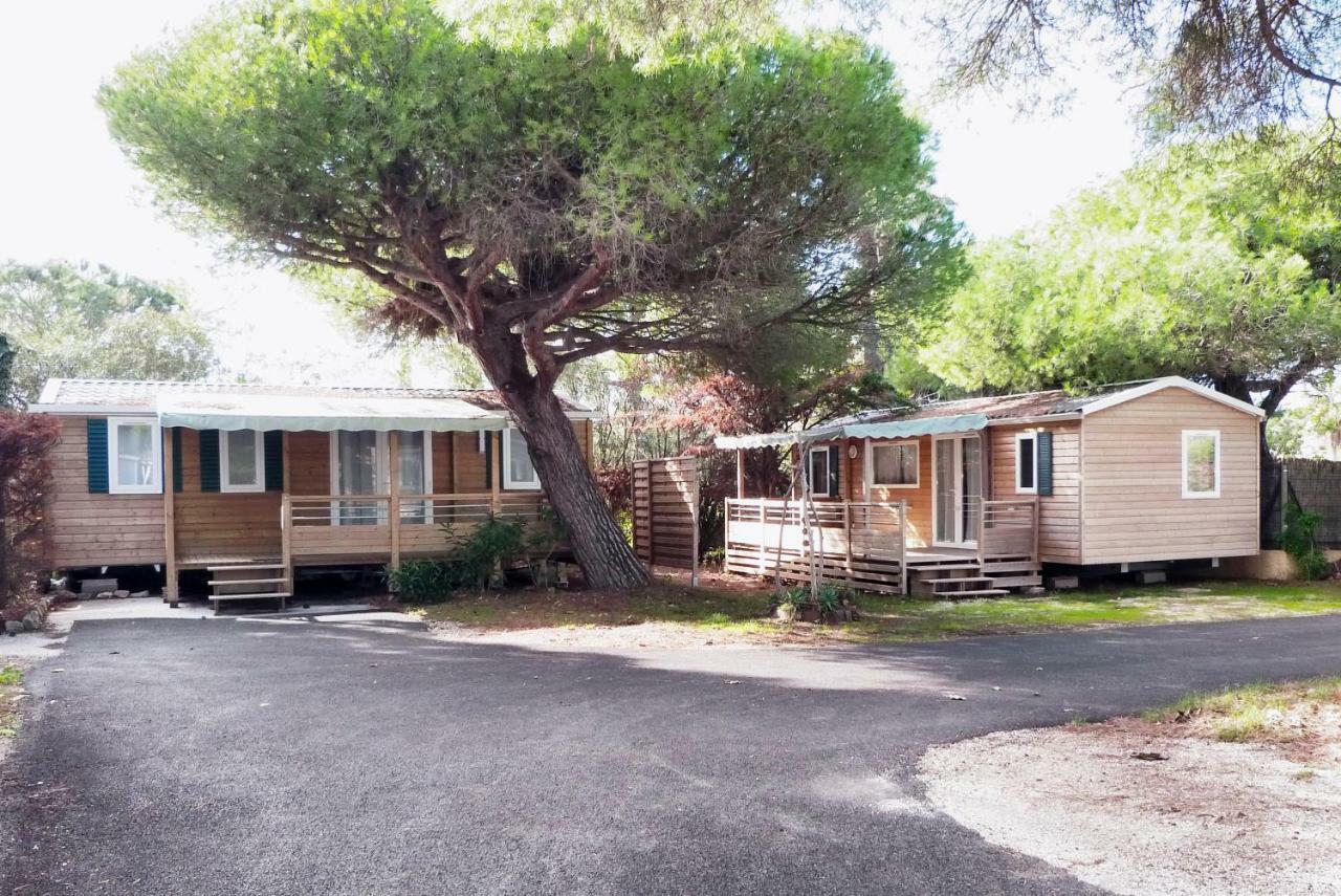 Camping La Bergerie Plage Hyeres Exterior photo