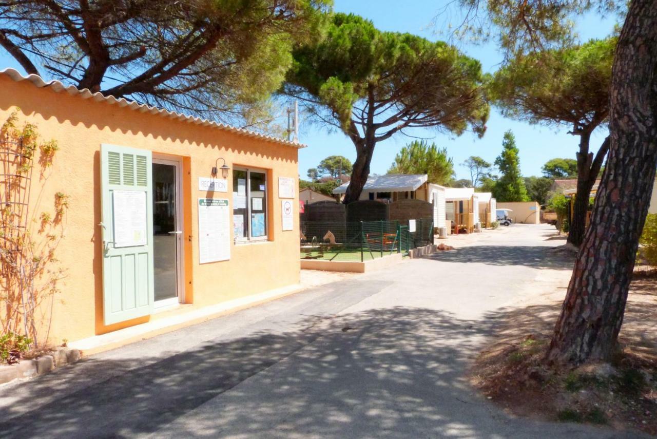Camping La Bergerie Plage Hyeres Exterior photo
